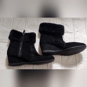 Anne Klein black ankle boots size 6.5